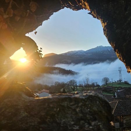Apartamentos Rurales El Collain De Campiellos Eksteriør bilde